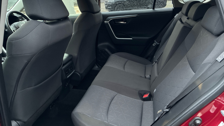 Toyota RAV4 2.5 VVT-i Hybrid Design 5dr CVT 2WD Hybrid Estate